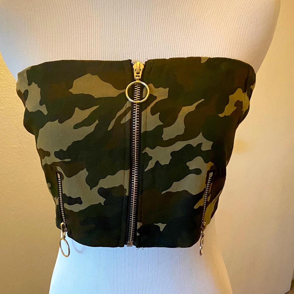 Camo crop top